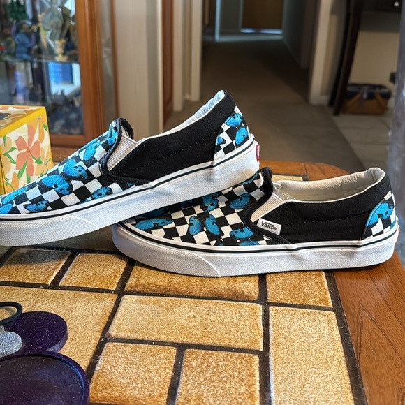 Vans -Butterflies New Excellent Condition - Picture 5 of 8